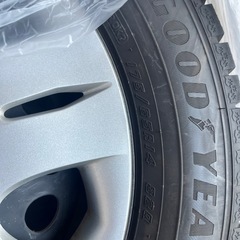 引渡し決定　フィット純正スタッドレスの画像