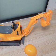 KOMATSU　ショベルカーの画像