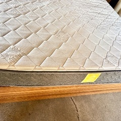 ダブルベッドになります、の画像