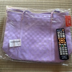 パープルのバック今日取りに来れる方の画像
