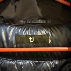 ユニクロ　ハイブリッドダウンジャケットの画像