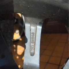 17インチ、ホイールとタイヤの画像