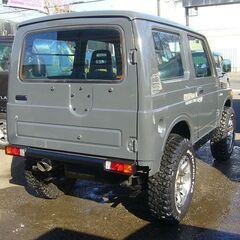 極上美車 ７年 最終５型 ジムニー ランドベンチャー ＪＡ１１Ｖ ５速 エアコン パワステ リフトアップ ペイント済みの画像