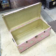 古民家掘出物 昭和レトロ 木製 収納ケース 幅75cm 花柄 ピンク系 衣装ケース 収納箱 レトロ ヴィンテージ 札幌市 東区 新道東店の画像