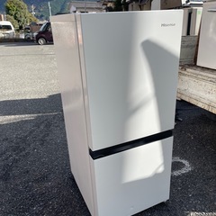 北九州市内配送無料　保証付き 冷蔵庫 ハイセンス  135L ボトムフリーザー 霜取り不要 2022年式 HR-D13E2Wの画像