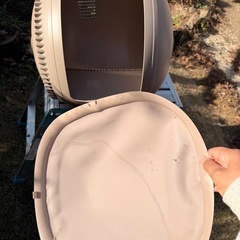 猫自動トイレ  Petsnowyの画像