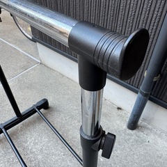 中古ハンガーラックの画像