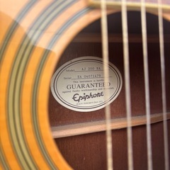 エピブォン　アコースティックギターの画像