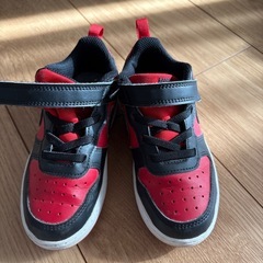 子供スニーカー3点セットの画像