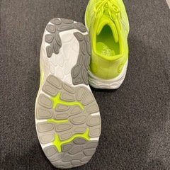 ニューバランス Fresh Foam フレッシュフォーム27.5センチの画像