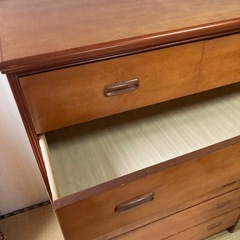 【無料1/4まで】木製タンス（7段）／収納力ありの画像