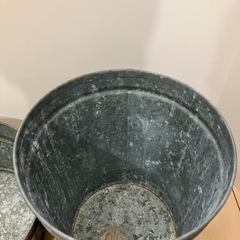 ブリキ缶 バケツ ゴミ箱 セットの画像