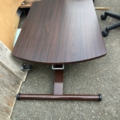 昇降式 テーブルの画像