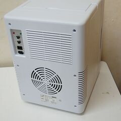 ポータブル冷温庫 8L 2020年製 アズマ EAR-802 ホワイト DC/AC   札幌市 清田区 平岡の画像