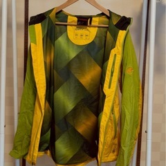 Mammut（マムート）マウンテンパーカーの画像