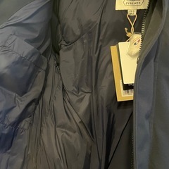 【超美品】先着限りPYRENEX ネイビーダウンジャケット フード付きの画像