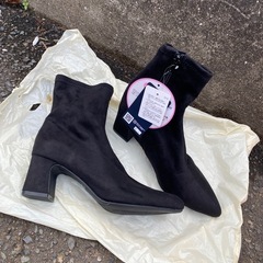 新品★ショートブーツ 黒の画像