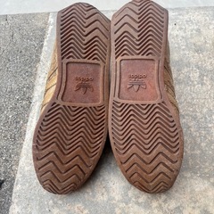 アディダス　　カントリー　スネークの画像