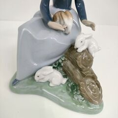 NAO 陶器人形 1026 ウッドランドフレンズ woodland Friends ポーセリン ナオ フィギュリ 女の子 うさぎ リヤドロ LLADRO 置物 札幌 北20条店の画像