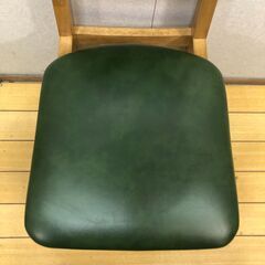 Rasic ラシック ダイニングチェア 1脚 木製フレーム 合皮座面 背もたれ鋲打ち カフェ風 店舗什器にも　【糸島市内 送料無料】251230-4の画像