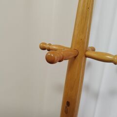 【値下げしました】木製ポールハンガーの画像