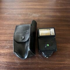 ASAHI PENTAX カメラ、レンズ、カメラアクセサリーストロボケース付きセット売り 中古品 ジャンクの画像