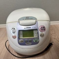 炊飯器(ZOJIRUSHI NH-VB18)IH VF INVERTERの画像