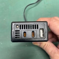 ☆DC 12VのAC-DC電源アダプター、USBポート付きの画像