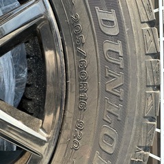 スタッドレスタイヤ4本の画像