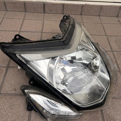 ヤマハ シグナス3型 純正 ヘッドライト ポジションランプセット バルブ付きの画像