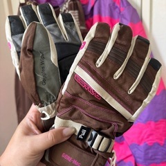 スノーウェア上下セットMサイズ＋手袋の画像