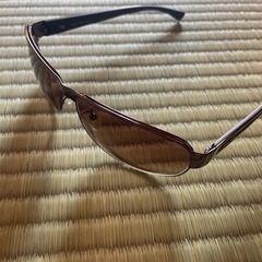 POLICEサングラスの画像