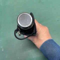 ☆軽量で持ち運びに便利な黒の折りたたみ傘の画像