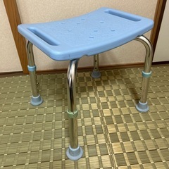 介護　お風呂　椅子　介助の画像