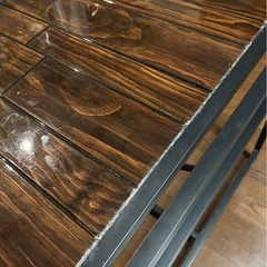 ダイニングテーブルの画像