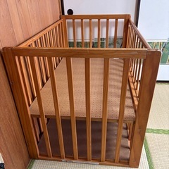 ベビーベッドの画像