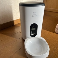 ケージ＆自動給餌器の画像