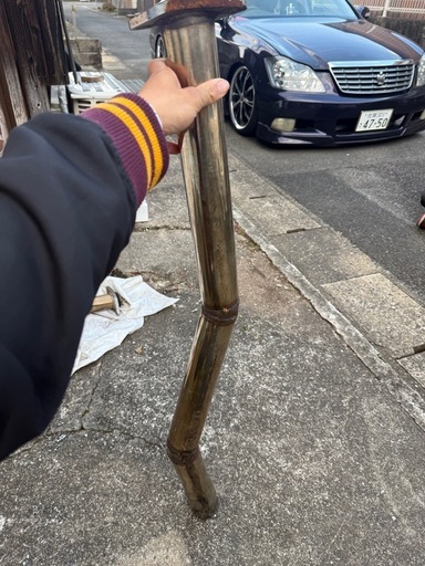 クラウン　中間マフラー