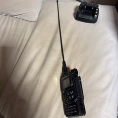 アマチュア無線ハンディ機430帯の画像