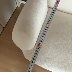 白ソファの画像