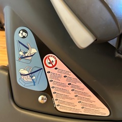  【ISOFIX】乳児専用・後ろ向き／フォルクスワーゲン純正系チャイルドシートの画像