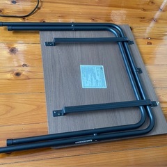 降りたたみテーブル小さ目の画像