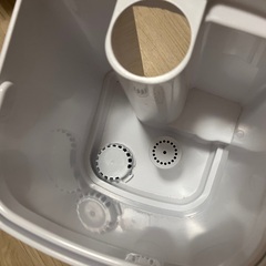 加湿器ハイブリッド式14畳 アイリスオーヤマ KHM-HBU501の画像