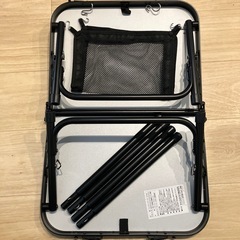 折りたたみテーブルの画像