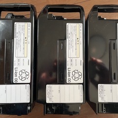 アンジェリーノ　バッテリー3本&充電器（ブリヂストン電動自転車）の画像