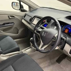ホンダ　インサイト　７.５万キロ　Lグレードの画像