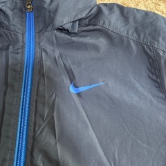 NIKEナイキのジャンバーの画像