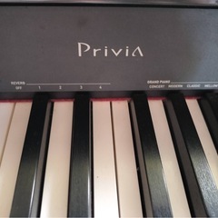 電子ピアノ　の画像