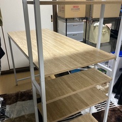 ニトリのシステムデスク、パソコンデスクの画像