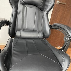 ゲーミングチェアの画像
